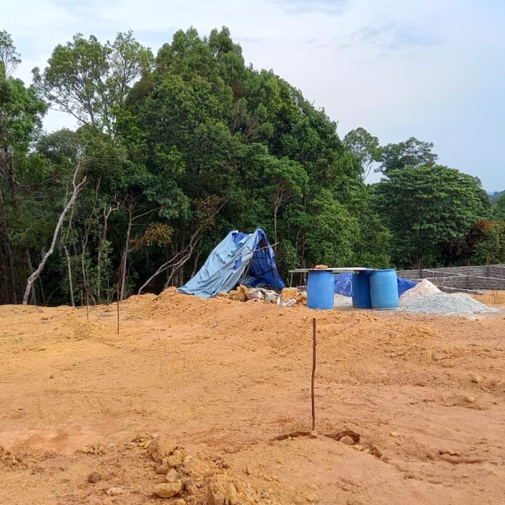 hutan lindung dijadikan kapling siap bangun