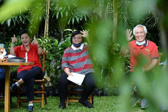 Menteri-LHK-Siti-Nurbaya-tengah